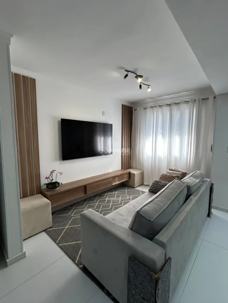 Casa à Venda no Condomínio Páteo Santo Antônio | 2 Dormitórios | 1 Suíte | Casa Inteligente | Itatiba/SP - Casa em Jardim México SP
