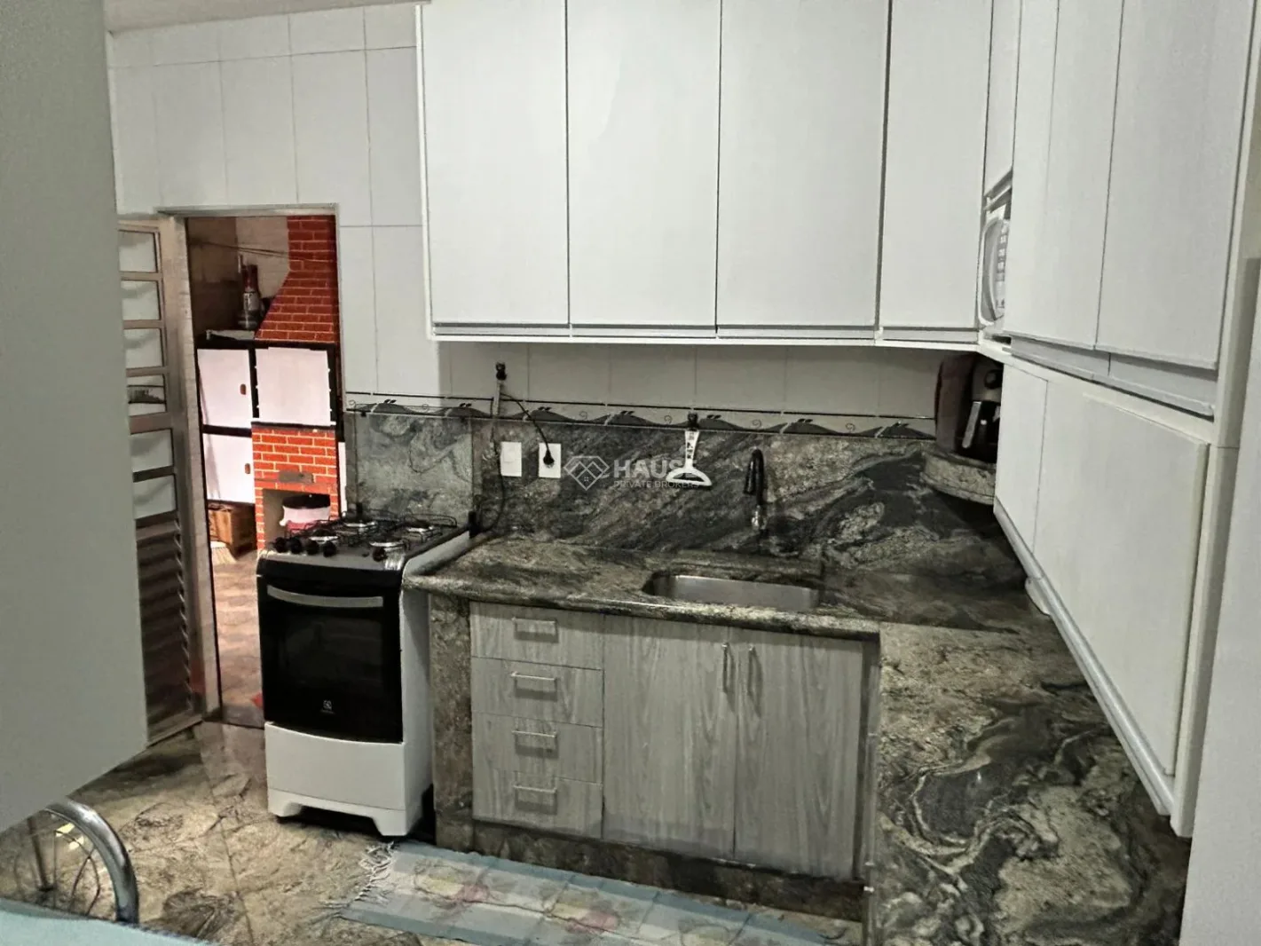 Casa à venda no Jardim Esplanada em Itatiba – 2 dormitórios, churrasqueira e 2 vagas | R$ 370.000 - Casa em Jardim Esplanada SP