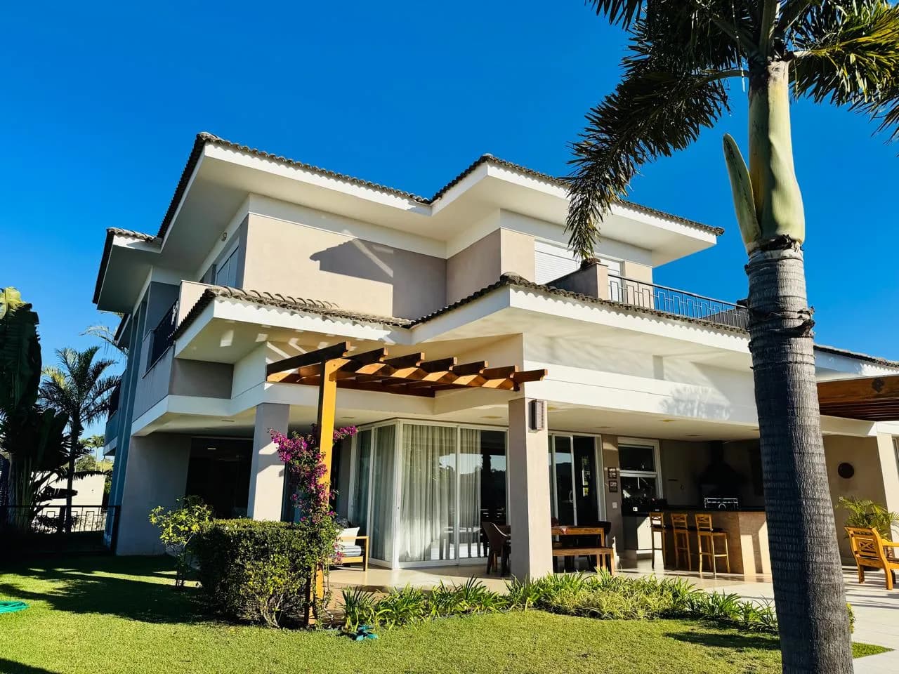 Casa alto padrão à venda no Village das Palmeiras — 4 suítes, 1.000m² em Itatiba - Casa em Village das Palmeiras SP