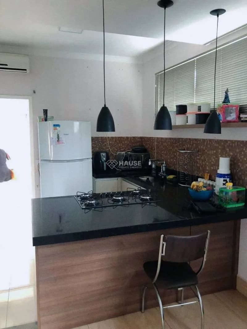 OPORTUNIDADE IMPERDÍVEL EM SANTA CLARA! - Casa em Vila Santa Clara SP