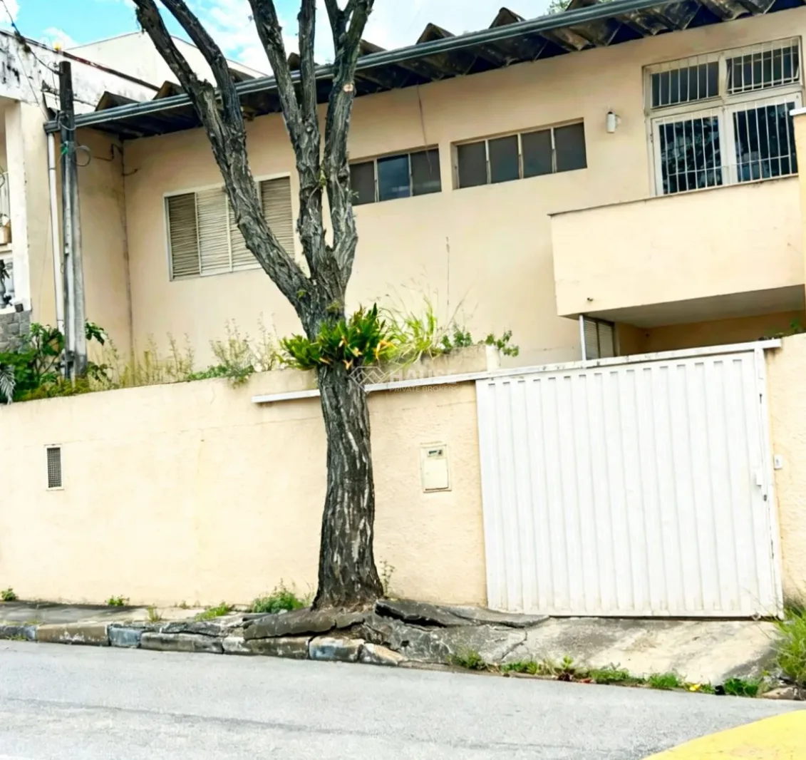 Sobrado à venda e para locação em localização privilegiada de Itatiba – Avenida Expedicionários Brasileiros - Casa em Jardim Coronel Peroba SP