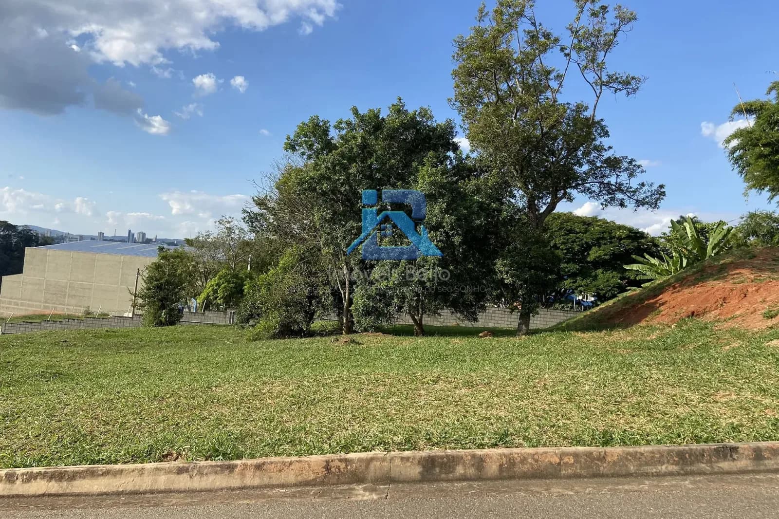 Terreno à venda, Condomínio Terras da Fazenda, Itatiba, SP - Terreno em Loteamento Terras da Fazenda SP