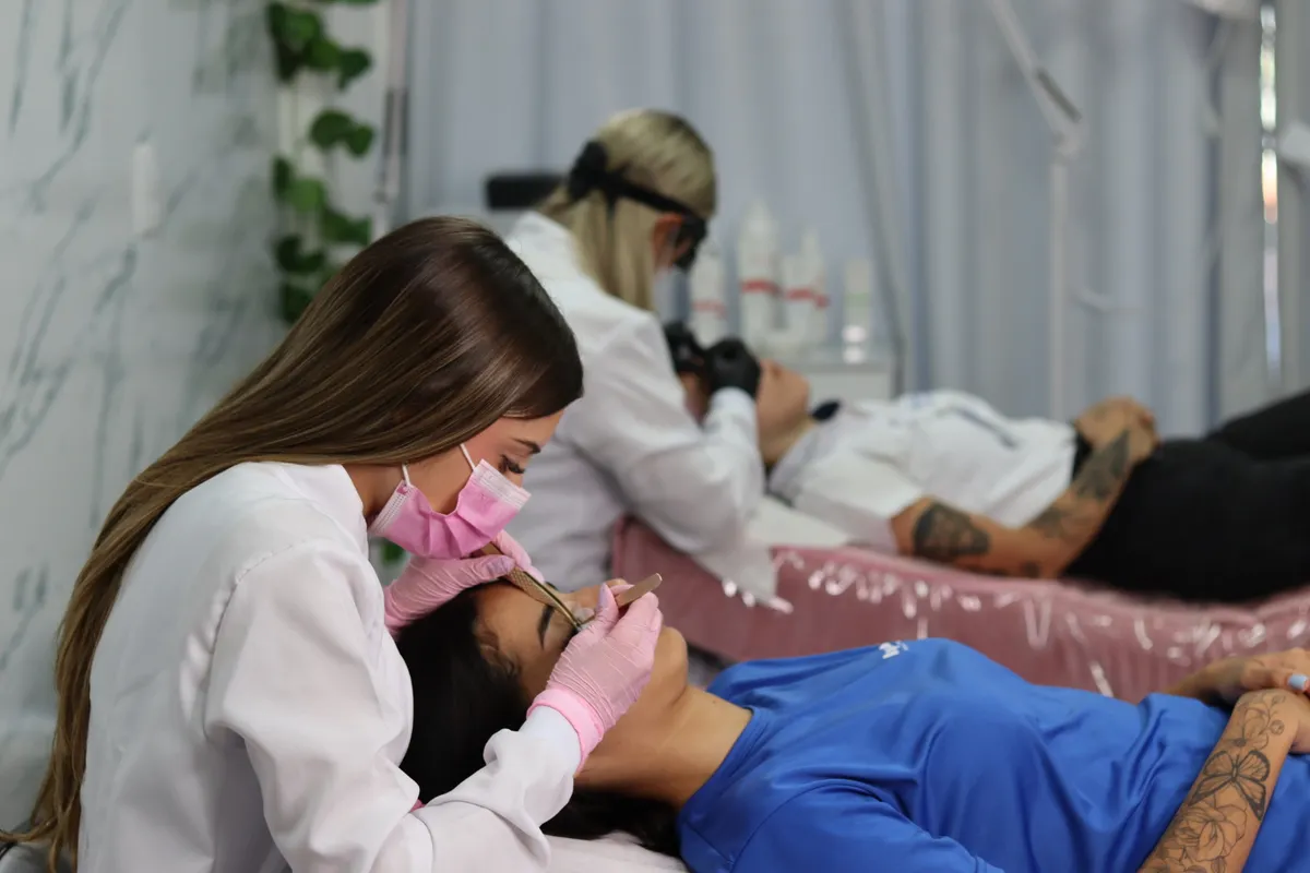 New Bronze e Beauty — Beleza em Itatiba em Itatiba