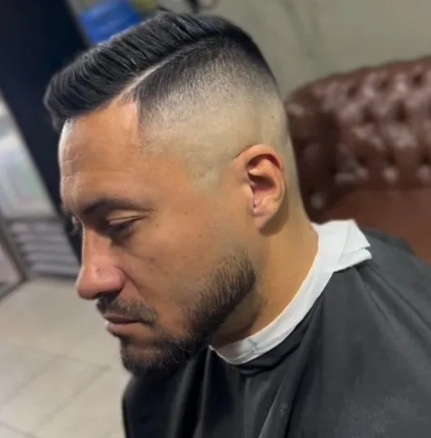 Bento's Barbearia - Cabeleireiro Masculino em Itatiba em Itatiba, SP