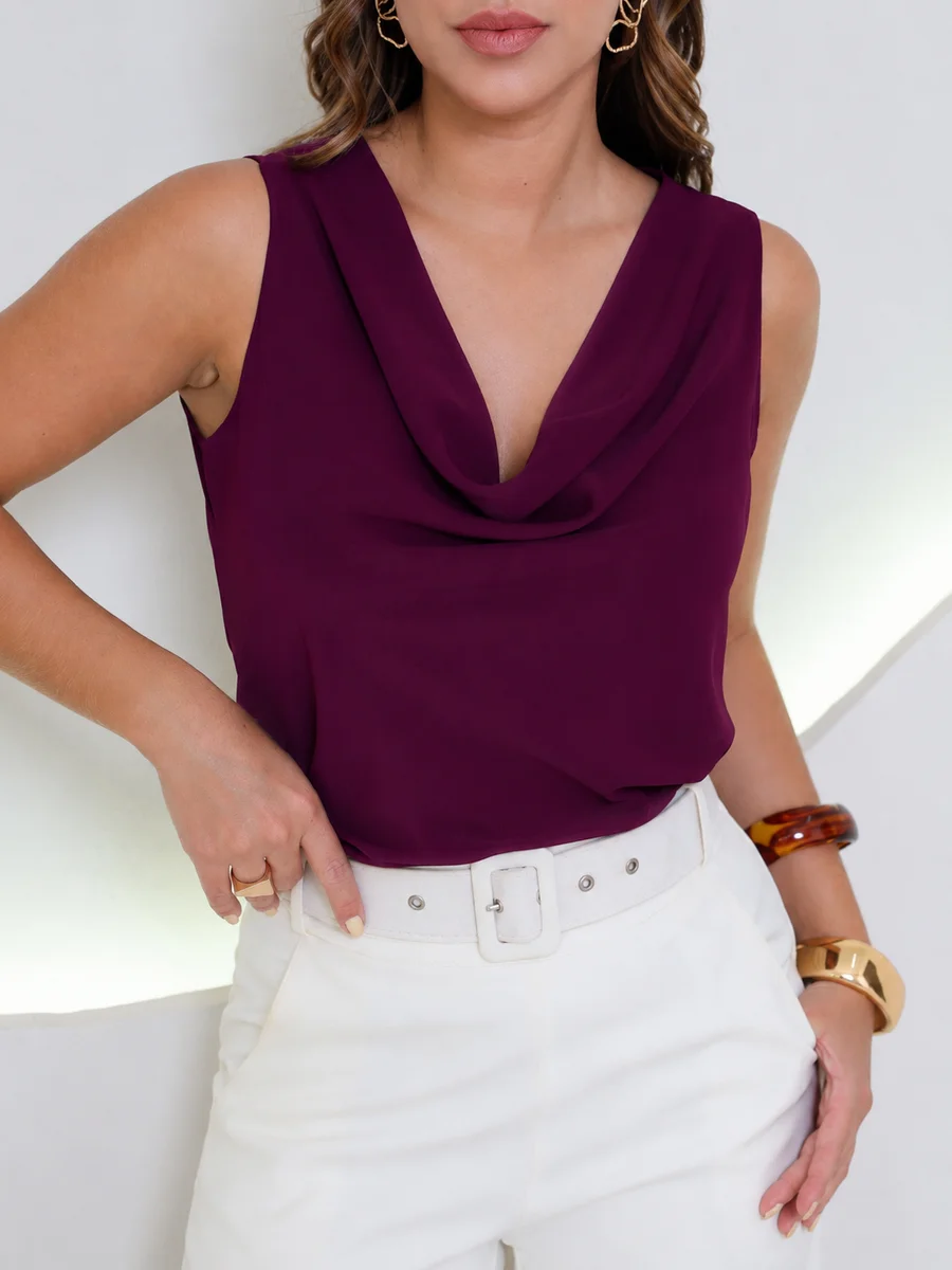Blusa Gola Cascata Vinho - BOSS FEMME em Itatiba SP